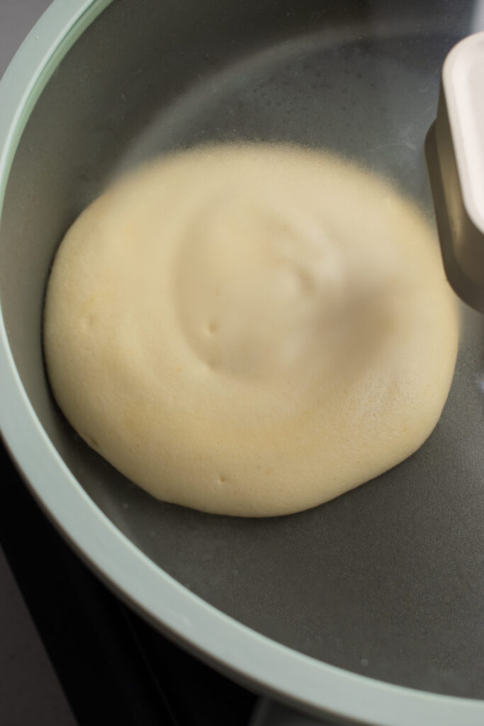 Japanese soufflé pancakes